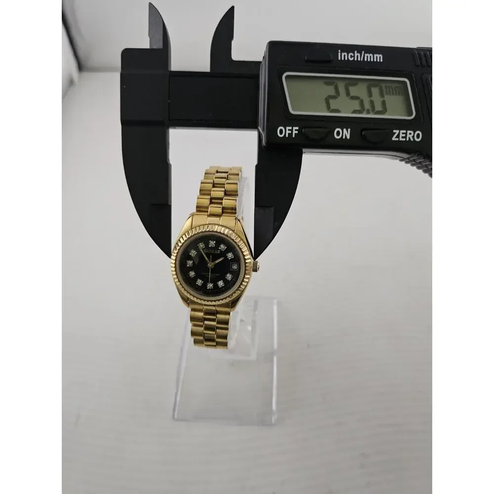 Ladies GENEVE Watch Presidential Bezel Date New Battery Crystal Dial Runs Nice!